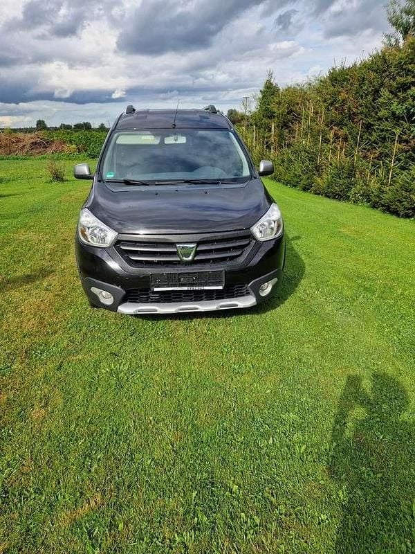 Gebraucht 2017 Dacia Dokker Stepway Van | 11.000 € (Etwas zu teuer) - Bild 1/4
