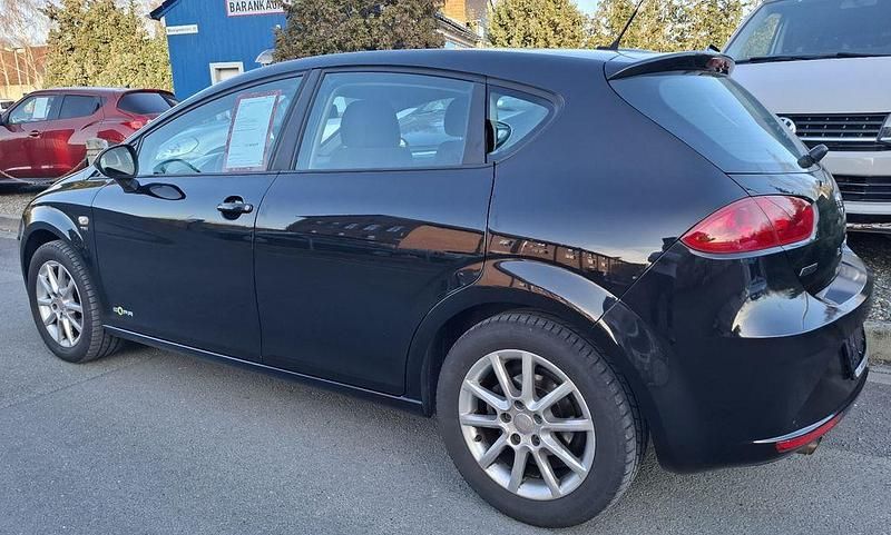 Second-hand Seat Leon Copa 105 CP (77 kW) 2011 Negru Hatchback