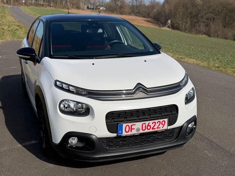 Gebraucht Citroën C3 Shine 110 PS (80 kW) 2019 Weiß Kleinwagen