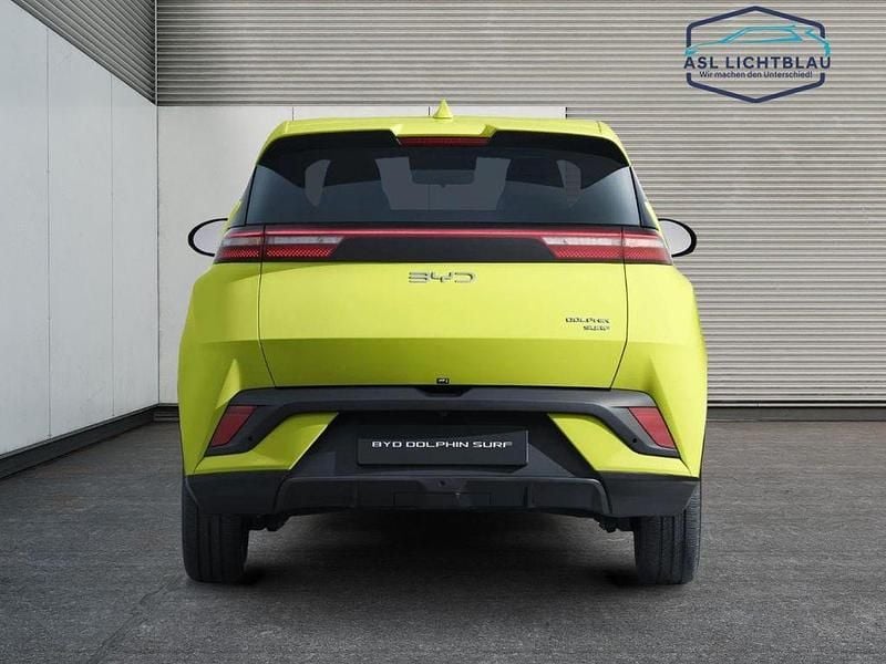 Neu BYD Dolphin Surf Comfort 114 kW (156 PS) 2026 Lime green Kleinwagen