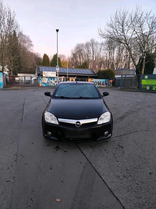 Gebraucht Opel Tigra 90 PS (66 kW) 2005 Cabrio