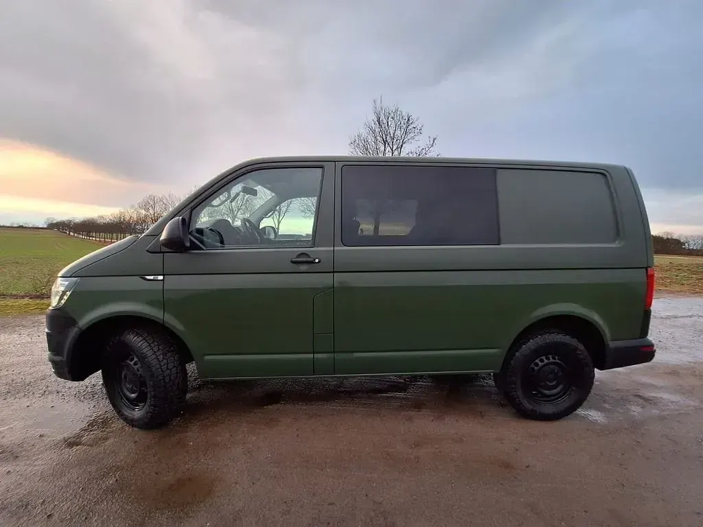 Usata VW Transporter 204 CV (150 kW) 2016 Verde Furgone