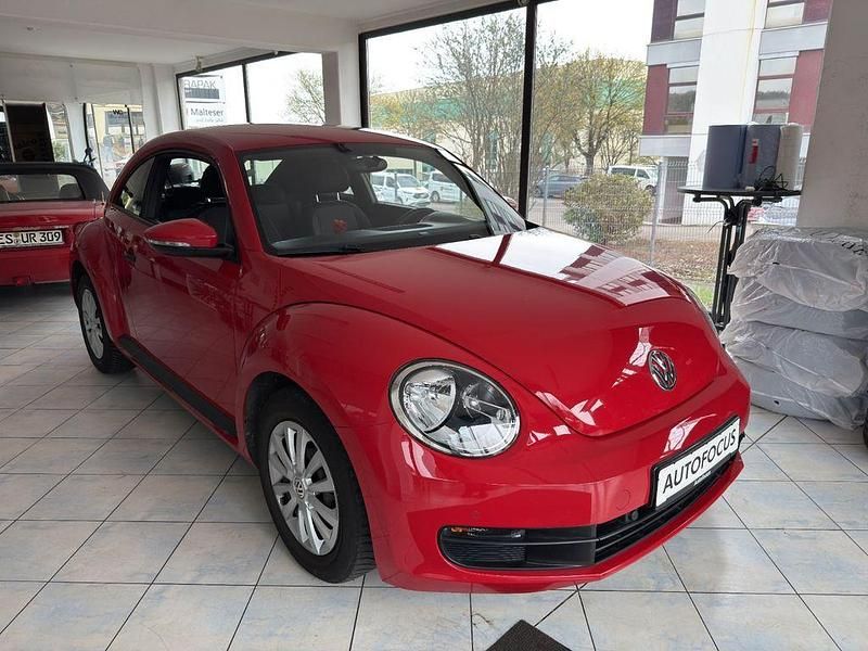 Second-hand VW Beetle 105 CP (77 kW) 2014 Roșu Hatchback