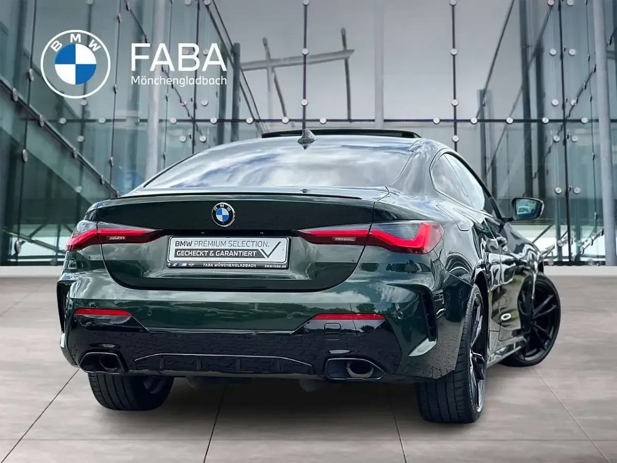 Gebraucht BMW 440 340 PS (250 kW) 2022 Sanremo green Coupé