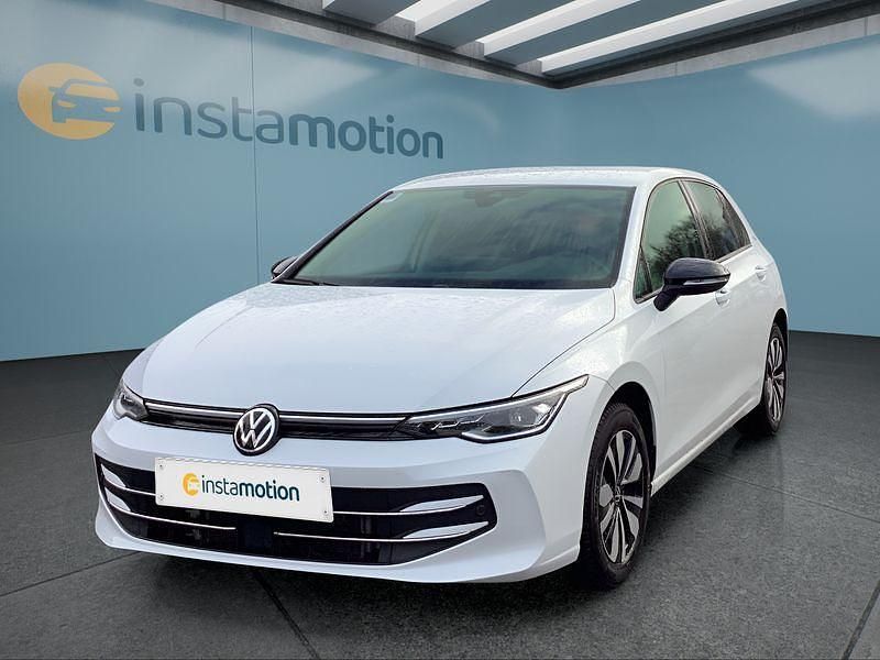 Gebraucht VW Golf VIII 150 PS (110 kW) 2025 Weiß Kleinwagen