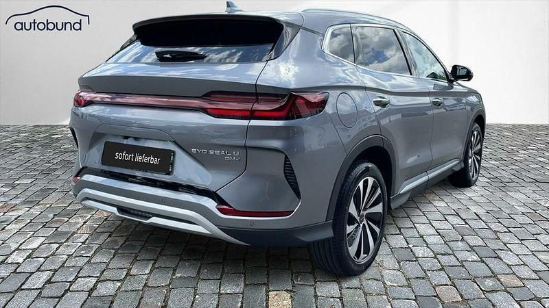 Neu BYD Seal U Boost 218 PS (160 kW) 2025 Grau SUV