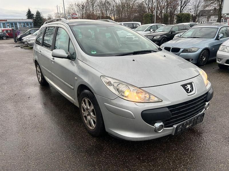Gebraucht Peugeot 307 90 PS (66 kW) 2006 Silber Kombi