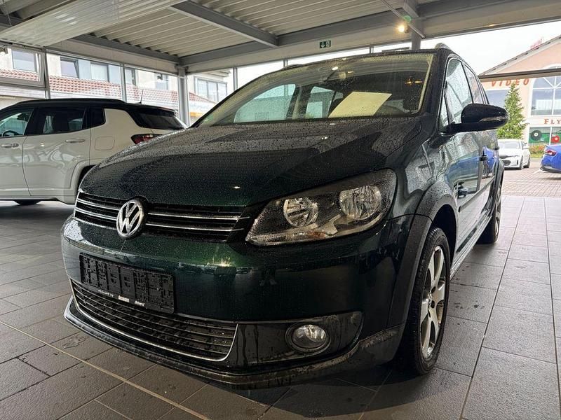 Grün Gebraucht 2011 VW Touran Cross Van / Kleinbus | 8.100 € (Superpreis) - Bild 1/4