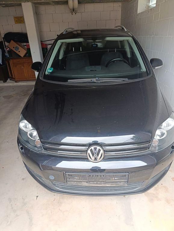 Schwarz Gebraucht 2014 VW Golf Plus Life Van / Kleinbus | 8.200 € (Fairer Preis) - Bild 1/4