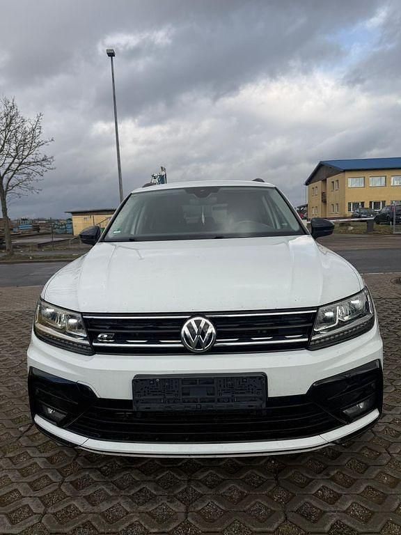 Gebraucht VW Tiguan R-line 150 PS (110 kW) 2020 SUV