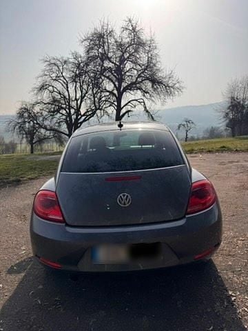 Gebraucht VW Beetle 105 PS (77 kW) 2012 Grau Kleinwagen