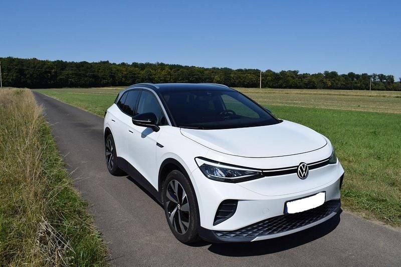 Weiß Gebraucht 2021 VW ID.4 Pro Performance SUV | 24.990 € (Fairer Preis) - Bild 1/4