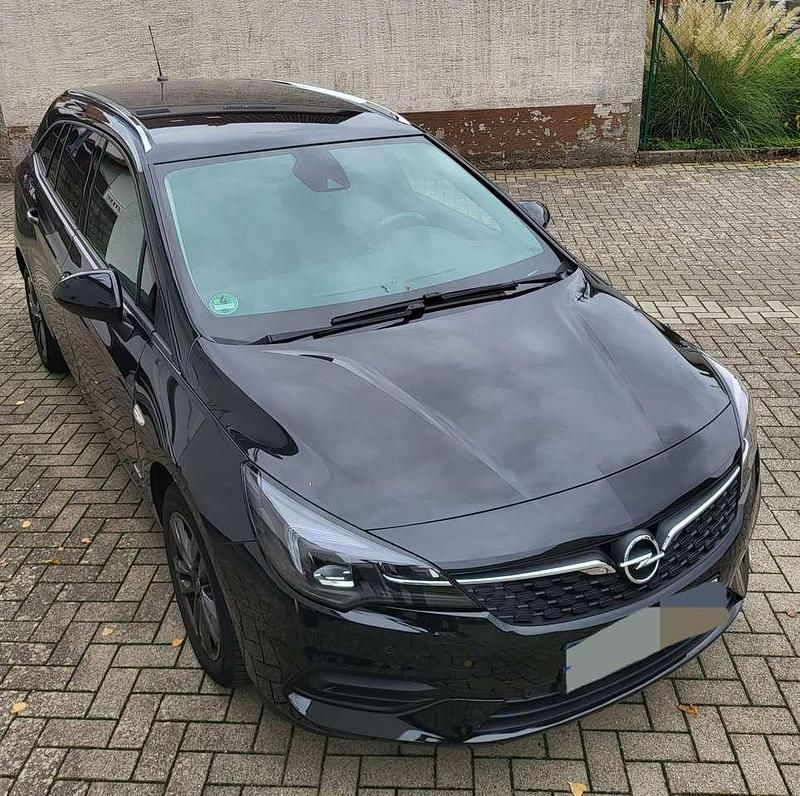 Schwarz Gebraucht 2022 Opel Astra Edition Kombi | 14.630 € (Superpreis) - Bild 1/4
