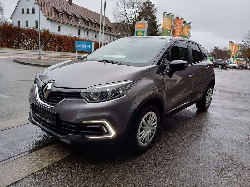 Gebraucht Renault Captur LIMITED 90 PS (66 kW) 2019 Grau kng + schwarz gne SUV