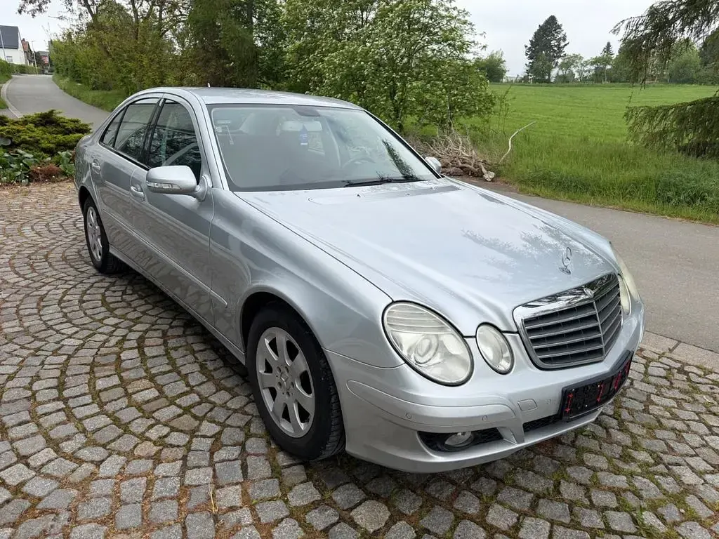 Occasion Mercedes E200 184 ch (135 kW) 2007 Argent Berline