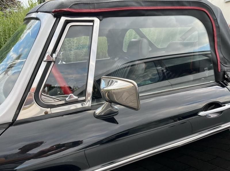 Second-hand MG B 95 CP (69 kW) 1979 Negru Cabrio