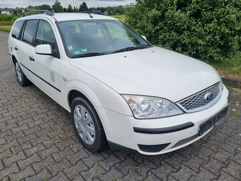 Gebraucht Ford Mondeo 110 PS (80 kW) 2006 Weiß Limousine