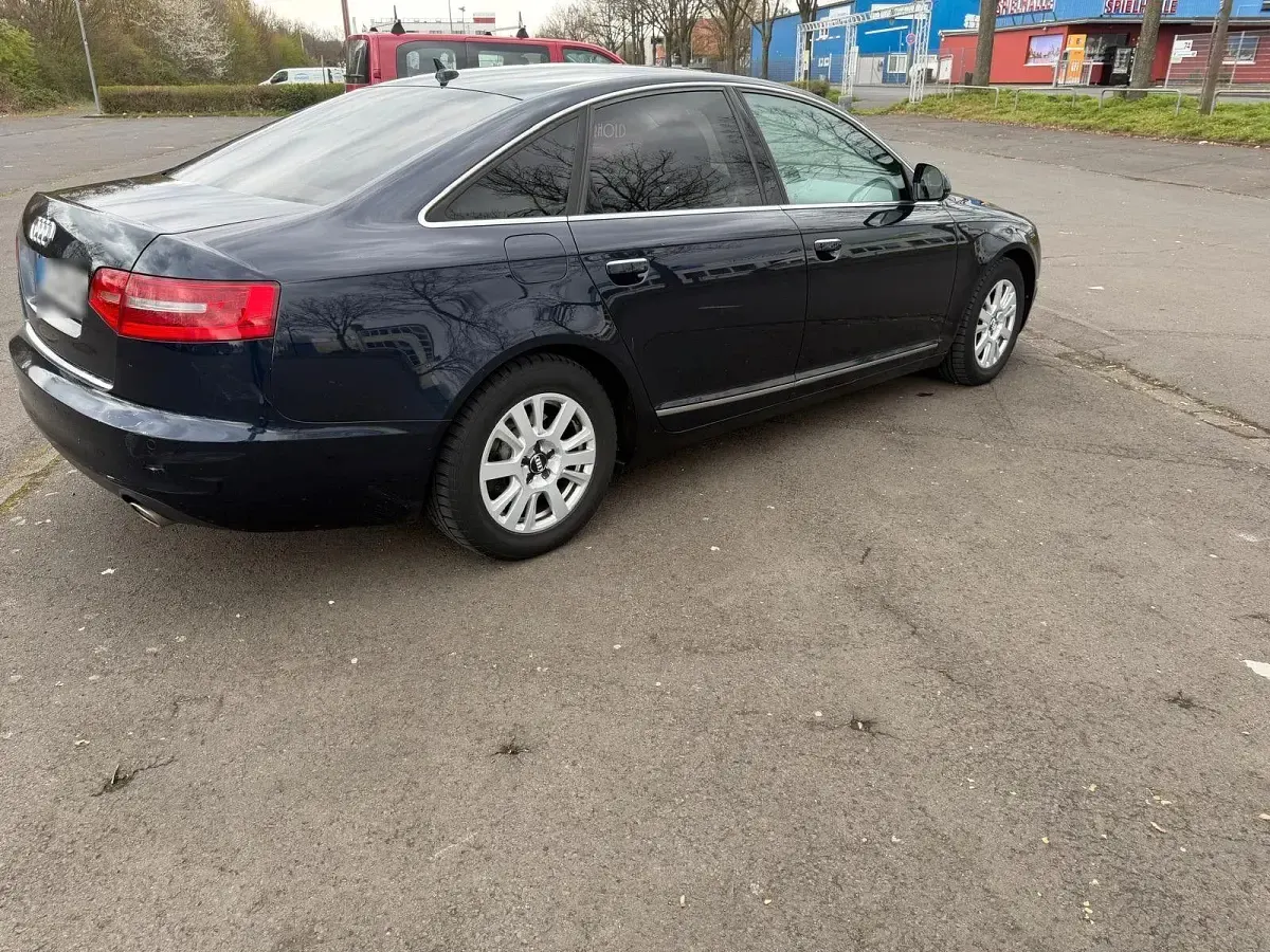 Gebraucht Audi A6 Sport 190 PS (139 kW) 2011 Blau Limousine