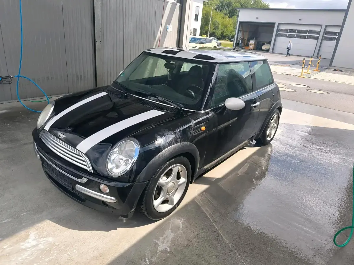 Gebraucht Mini Cooper 120 PS (88 kW) 2005 Schwarz Kleinwagen