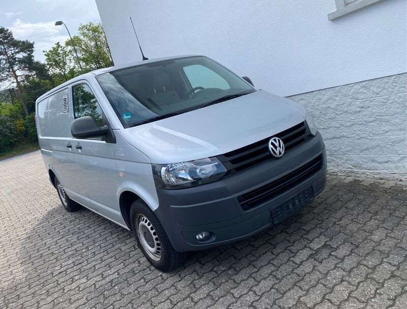 Silber Gebraucht 2011 VW T5 Van | 9.950 € (Fairer Preis) - Bild 1/4