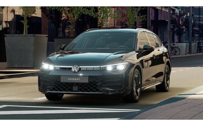 Neu VW Passat R-line 193 PS (141 kW) 2025 Schwarz Kombi