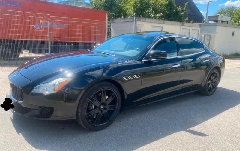 Schwarz Gebraucht 2015 Maserati Quattroporte Limousine | 16.499 € - Bild 1/4
