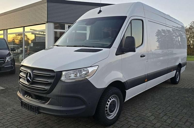 Gebraucht Mercedes Sprinter 170 PS (125 kW) 2023 Weiß Van