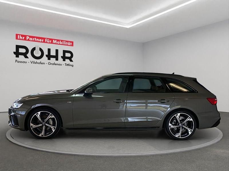 Gebraucht Audi A4 S-Line 204 PS (150 kW) 2024 Chronosgrau metallic Kombi