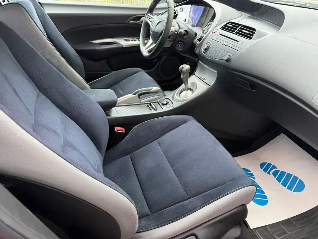 Gebraucht Honda Civic Sport 83 PS (61 kW) 2006 Rot Limousine