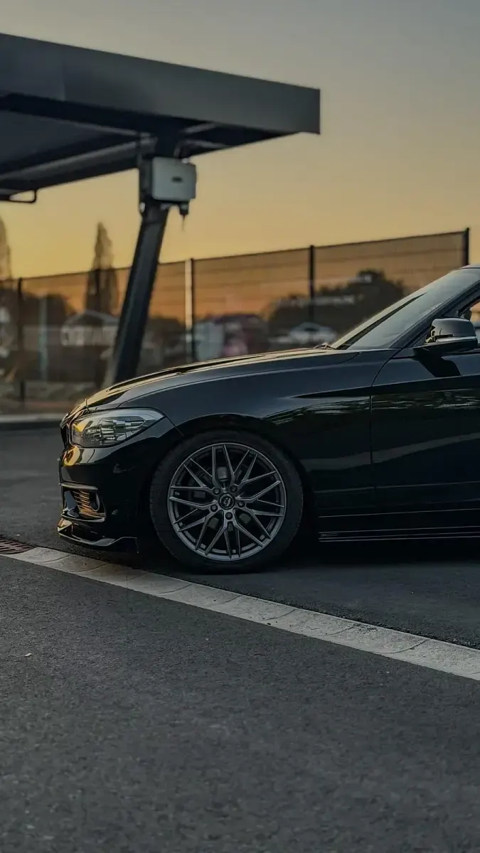 Gebraucht BMW 118 Performance 136 PS (100 kW) 2017 Schwarz Kleinwagen