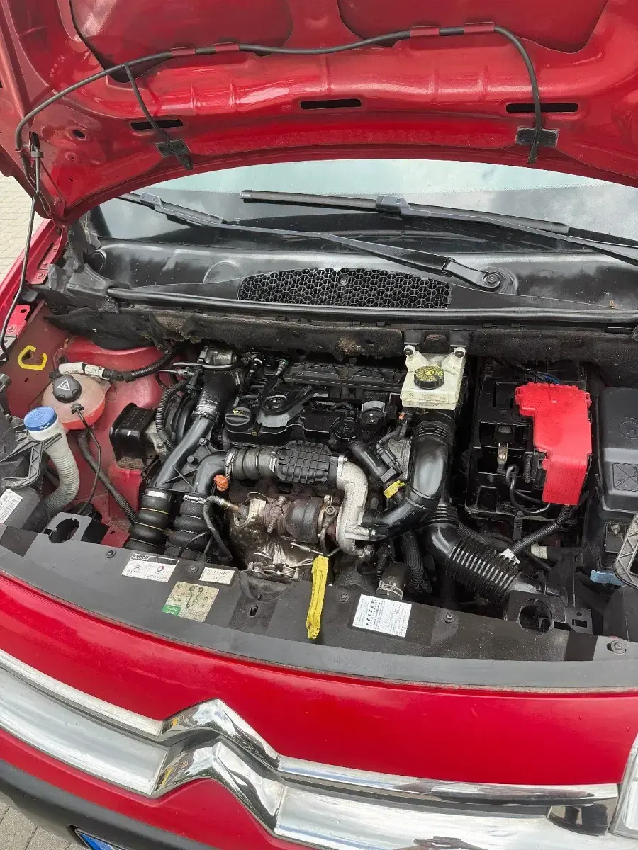 Gebraucht Citroën Berlingo 90 PS (66 kW) 2014 Rot Van / Kleinbus