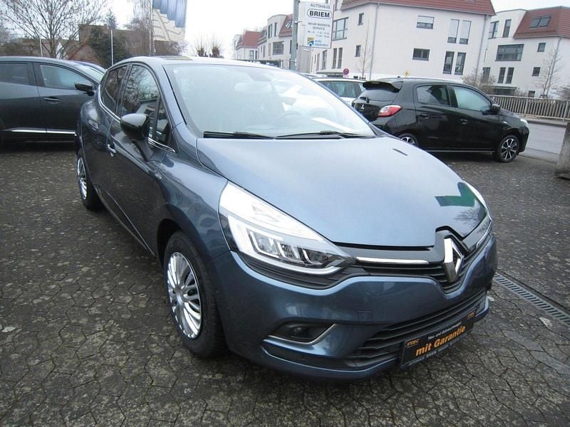 Blau Gebraucht 2019 Renault Clio IV Bose Edition Kleinwagen | 8.400 € (Fairer Preis) - Bild 1/4