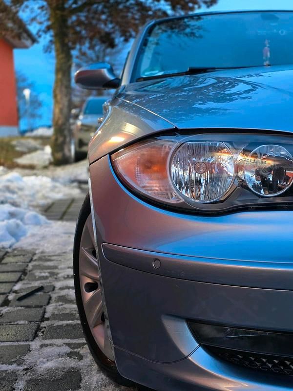 Gebraucht BMW 116 122 PS (89 kW) 2009 Blau Kleinwagen