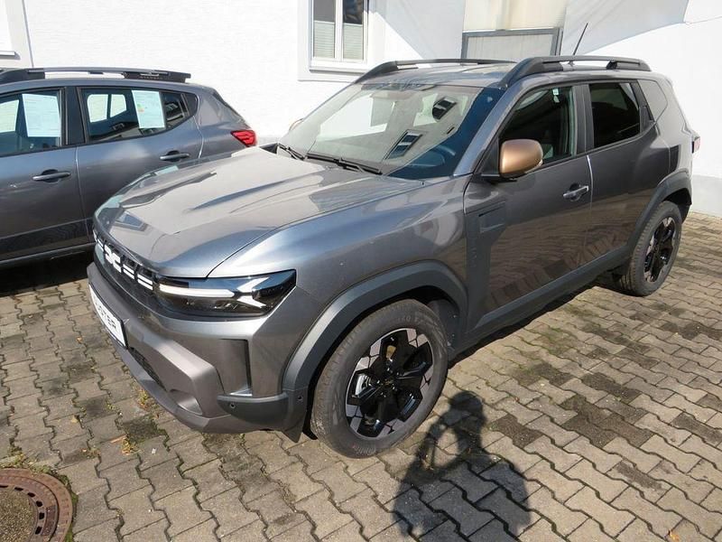 Neu Dacia Duster Extreme 131 PS (96 kW) 2025 Grau SUV