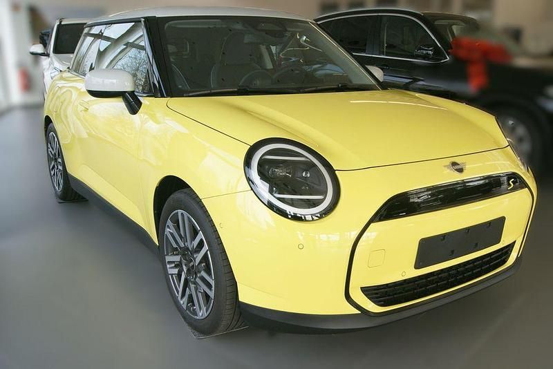 Occasion Mini Cooper SE Classic 160 kW (218 ch) 2024 Jaune Citadine