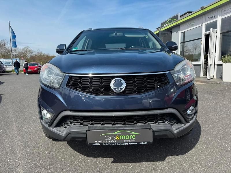 Gebraucht SsangYong Korando Crystal 175 PS (128 kW) 2016 Blau SUV