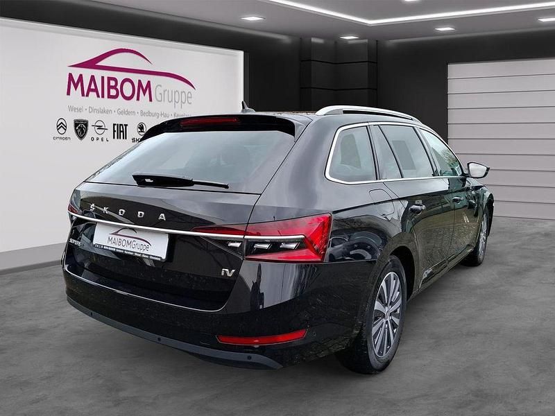 Gebraucht Skoda Superb Style 156 PS (114 kW) 2022 Schwarz Kombi