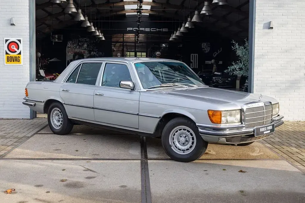 Gebraucht Mercedes S280 156 PS (114 kW) 1977 Grau Limousine