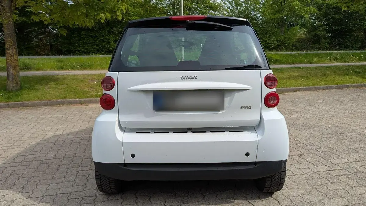Gebraucht Smart ForTwo Coupé Pure 61 PS (44 kW) 2009 Weiß Coupé