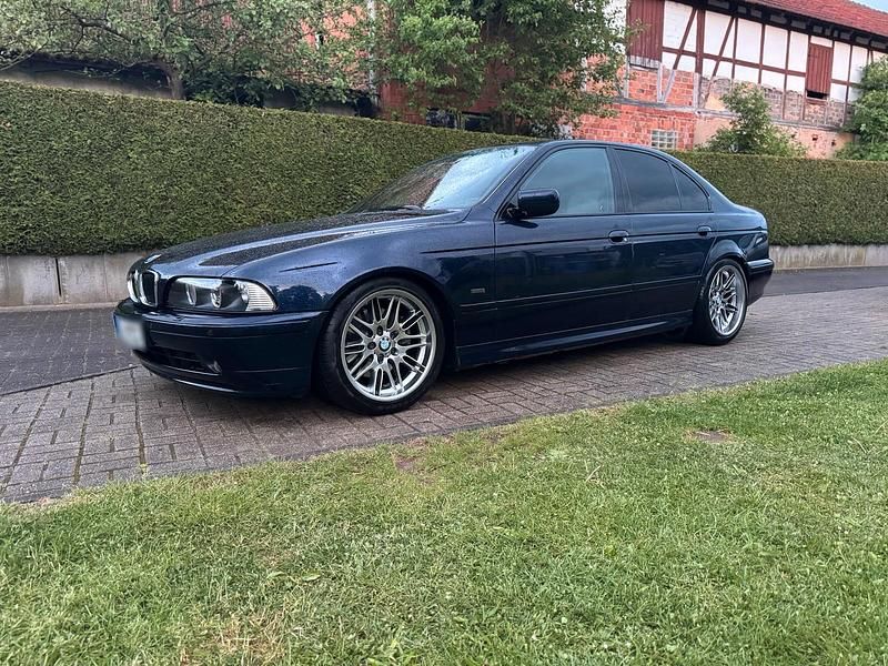 Gebraucht BMW 540 286 PS (210 kW) 2000 Blau Limousine