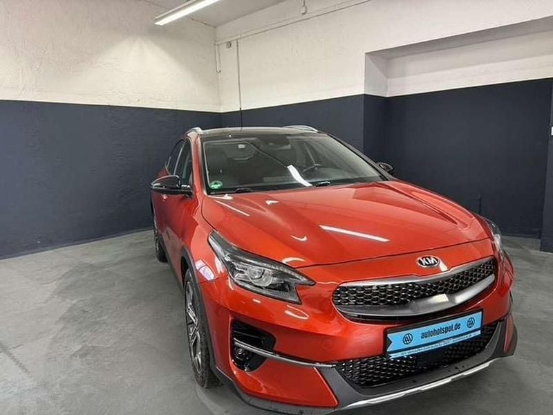 Second-hand Kia XCeed Exclusive 136 CP (100 kW) 2020 Portocaliu SUV