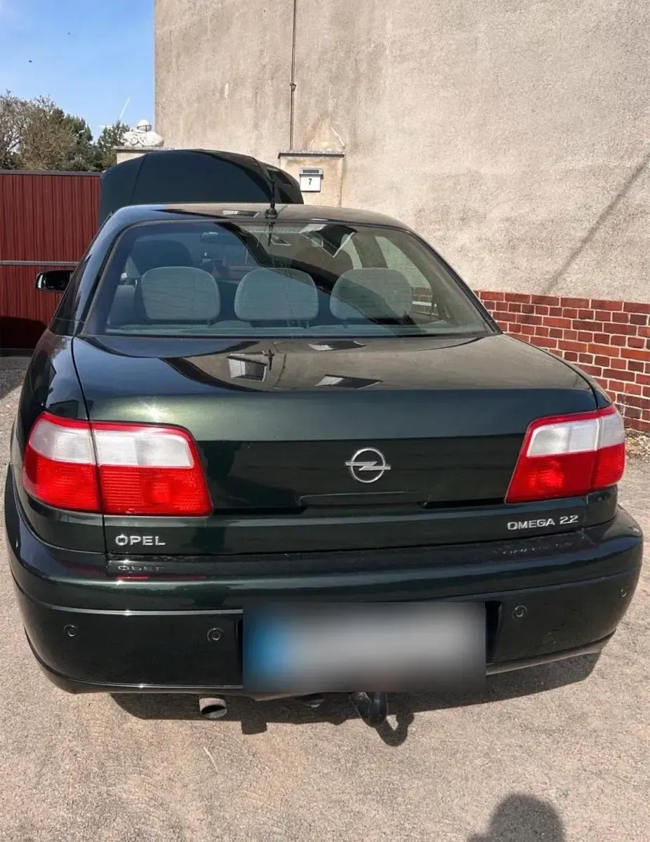 Gebraucht Opel Omega 144 PS (105 kW) 2001 Grün Limousine