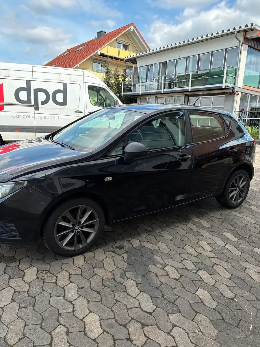 Gebraucht Seat Ibiza 69 PS (50 kW) 2008 Schwarz Kleinwagen