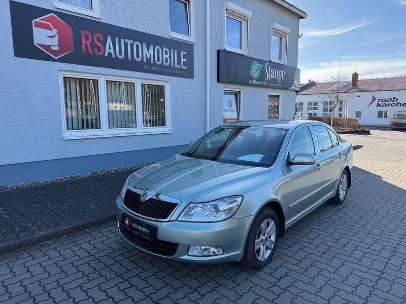Gebraucht Skoda Octavia Impuls Edition 105 PS (77 kW) 2010 Grün Limousine