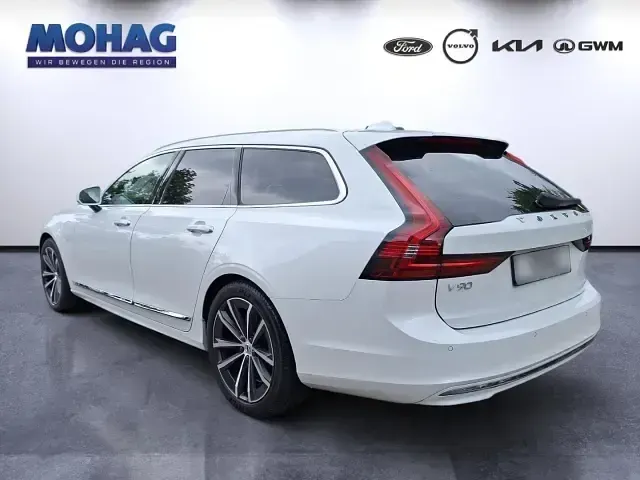 Gebraucht Volvo V90 Inscription 341 PS (250 kW) 2021 707) crystal weißperleffekt (weiss Kombi