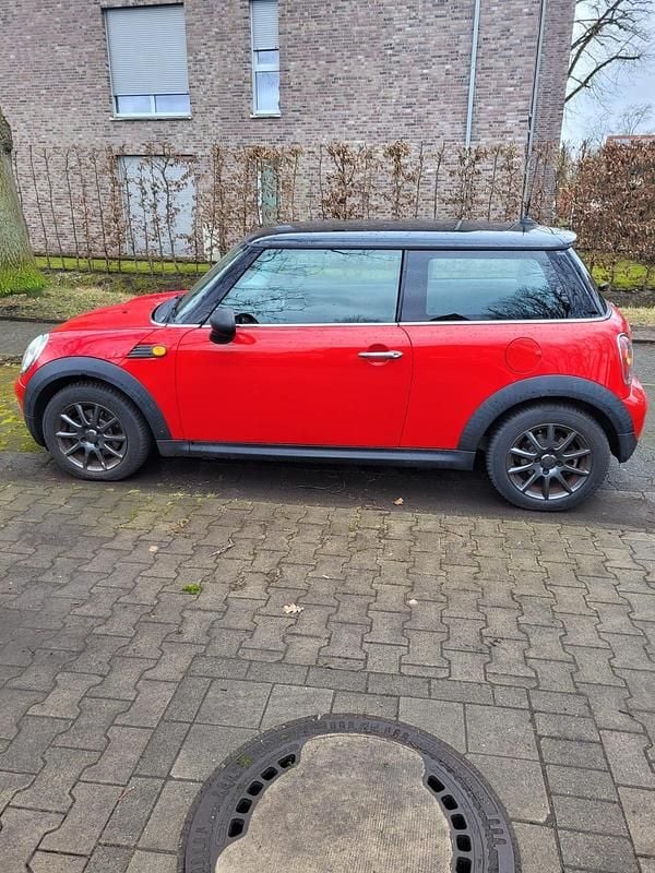 Usata Mini Cooper 90 CV (66 kW) 2008 Rosso Utilitaria
