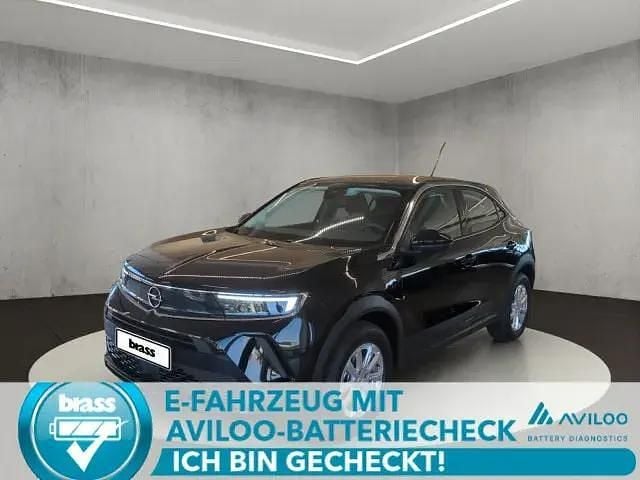 Diamant schwarz (metallic) Gebraucht 2022 Opel Mokka-e Edition SUV | 16.950 € (Guter Preis) - Bild 1/4