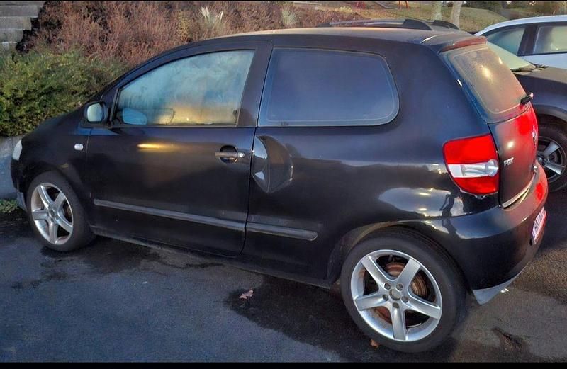 Schwarz Gebraucht 2007 VW Fox Kleinwagen | 1.000 € (Superpreis) - Bild 1/4