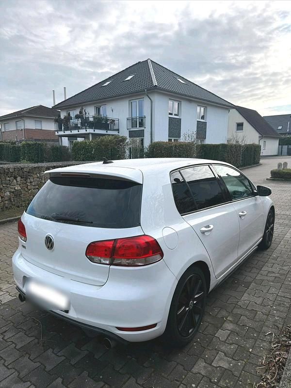 Gebraucht VW Golf GTI 211 PS (155 kW) 2012 Weiß Limousine