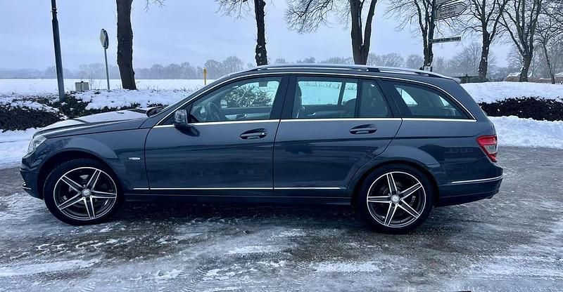 Gebraucht Mercedes C180 Avantgarde 156 PS (114 kW) 2009 Kombi
